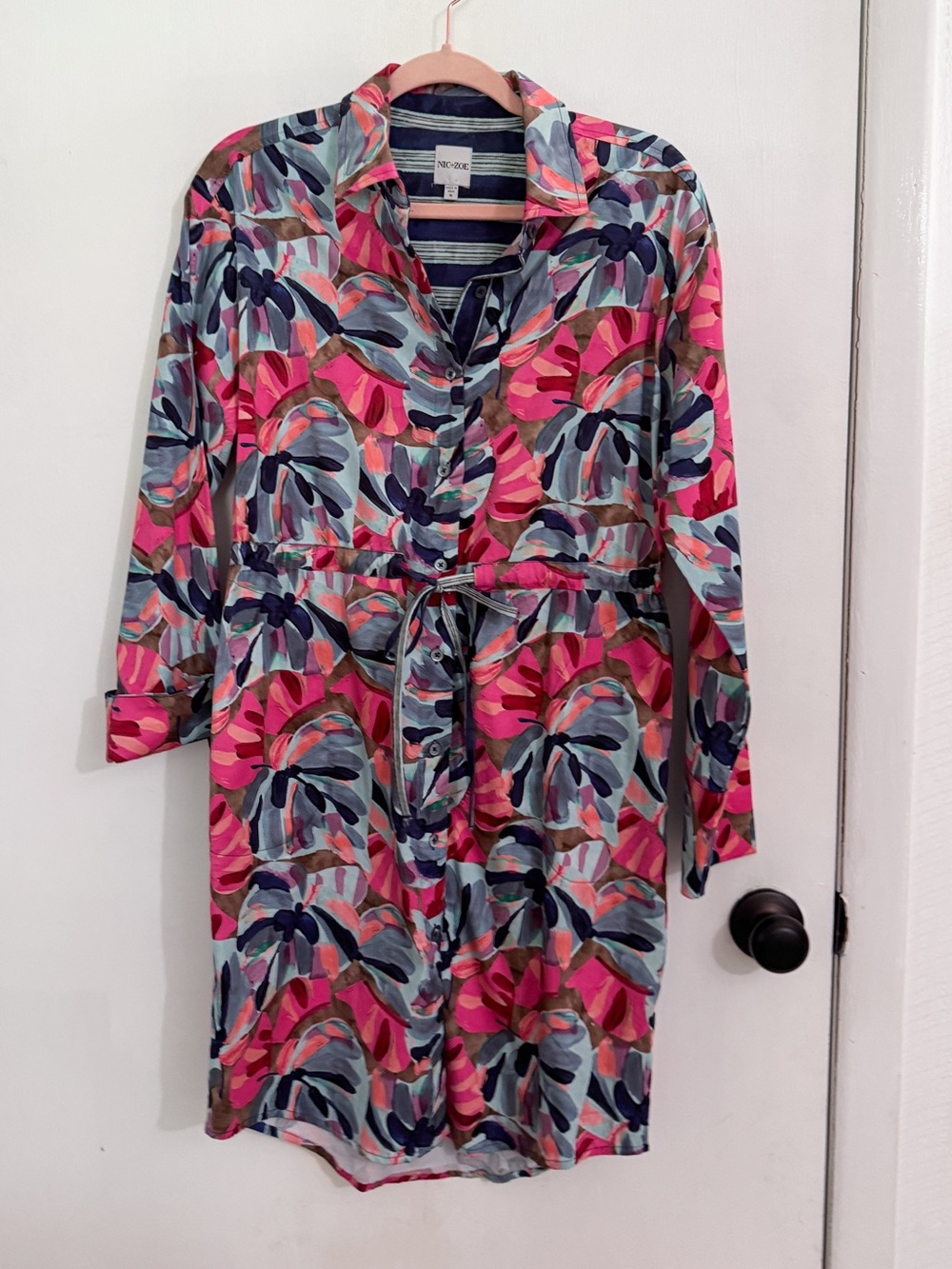 NIC+ZOE Pink and blue Firework Foliage Syd Button Up Dress with tie waist Small - Picture 2 of 6